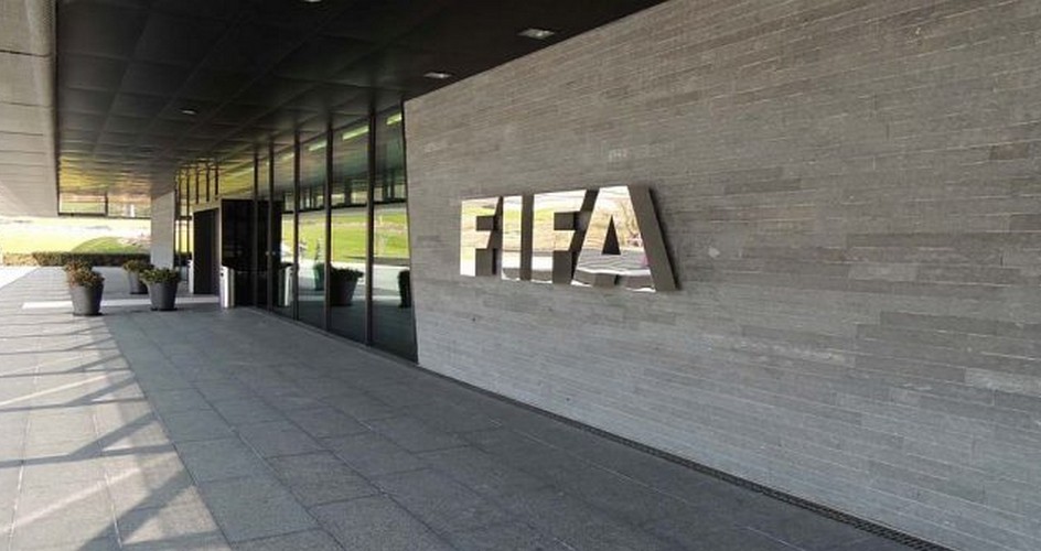 FIFA: Πακέτο στήριξης στο ποδόσφαιρο(!)