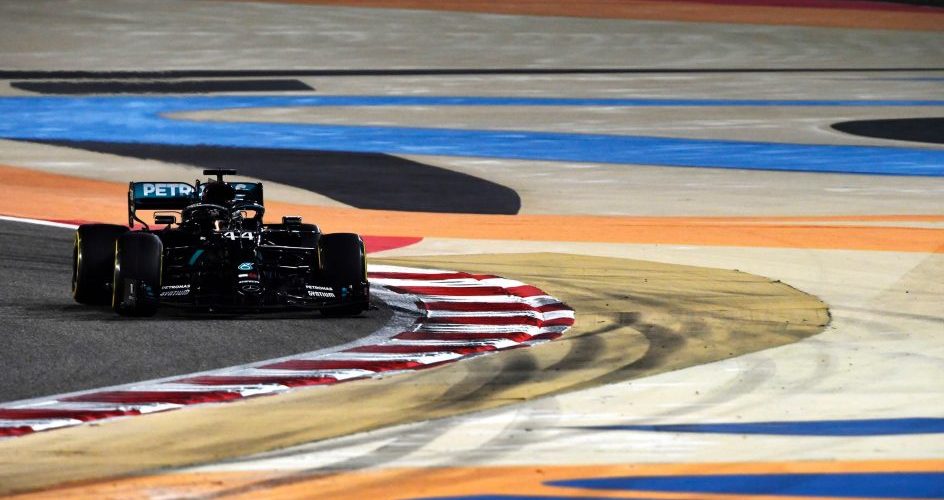 F1: Ο Hamilton νικητής στο επεισοδιακό GP του Μπαχρέιν