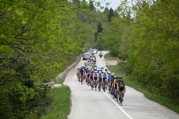 ΔΕΗ International Tour of Hellas - Stage 4, Karditsa - Larissa (176.5 km), 30/4/2022. Photo: Nassos Triantafyllou