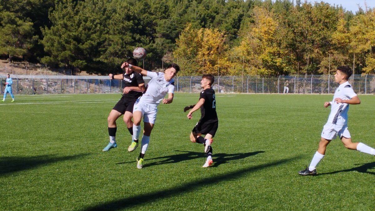 Super League U17-Ημιτελικά: Λεβαδειακός-ΠΑΟΚ 1-2 (pics)