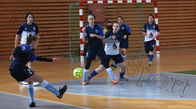 Ήττα από τον πρωτοπόρο Ηνίοχο για τα κορίτσια του Καρπενήσι Futsal