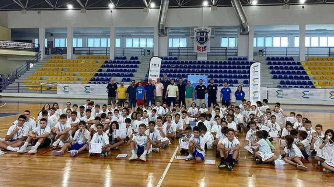 Για 5η συνεχόμενη χρονιά τα Basketball Camps με τον Νίκο Οικονόμου στην Περιφέρεια Στερεάς Ελλάδας