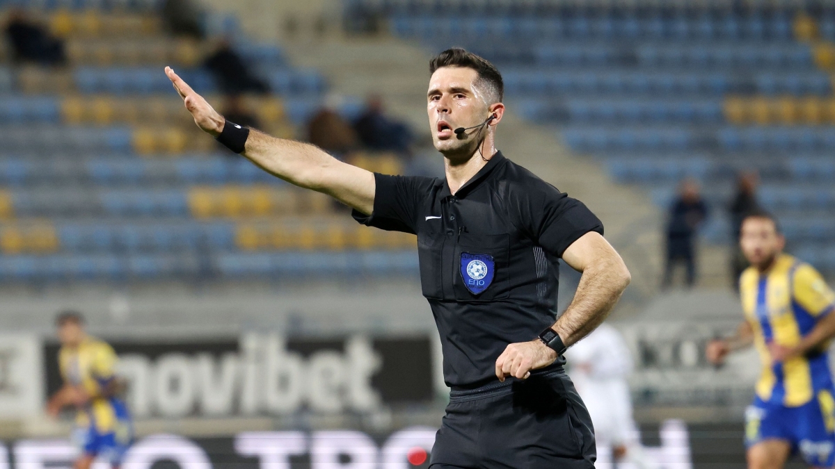 Ο Ζαμπαλάς “σφυρίζει” το ματς: Λεβαδειακός-Asteras Aktor!