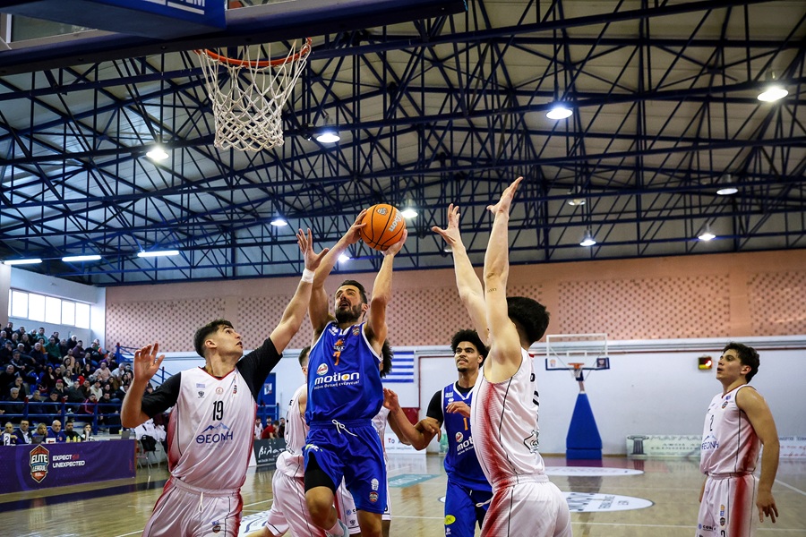 Σοφάδες-ΑΓΕΧ 90-93: Νίκη στην παράταση με buzzer beater του Μπράιαντ