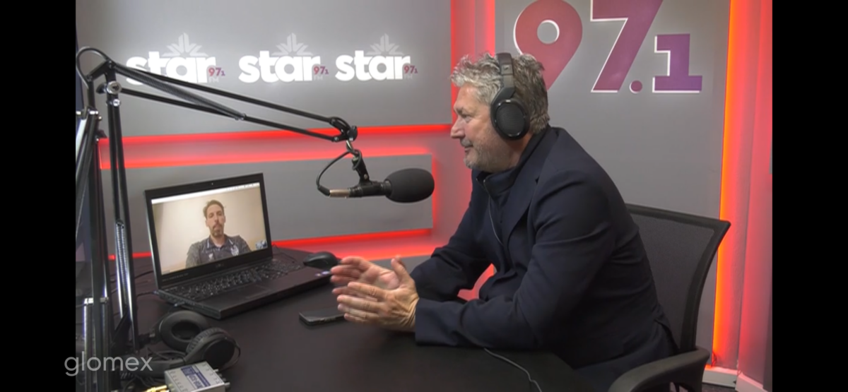 Φουλ επίθεση.. έπαιξε ο Λάμπρος Μπάρτζος στον Star Fm 97.1 (video)