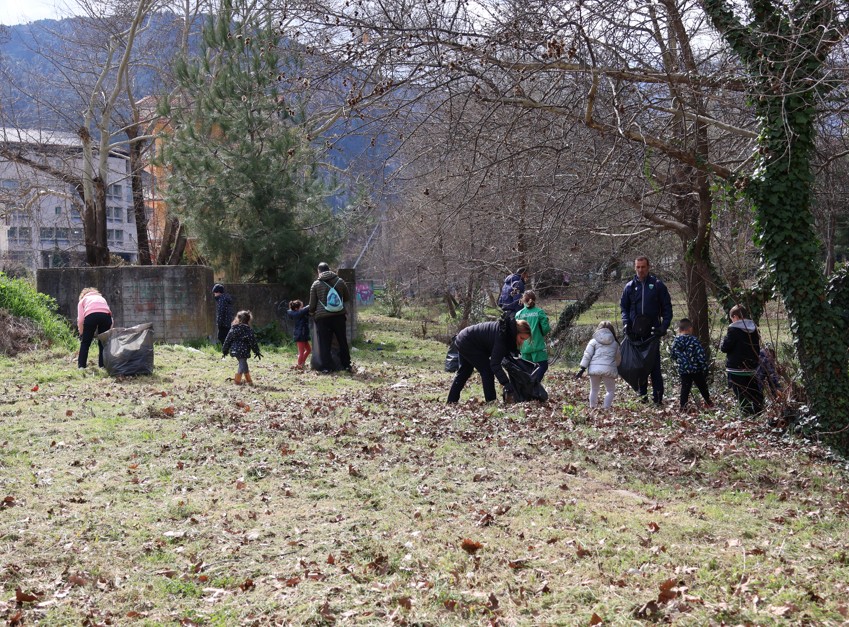 Λεβαδειακός: Καθαρίζουμε την πόλη μας, ΜΑΖΙ (pics)