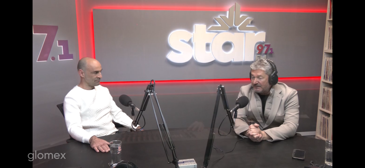 Φουλ επίθεση έπαιξε στον Star Fm 97.1 ο Δημήτρης Καραμέρης (video)