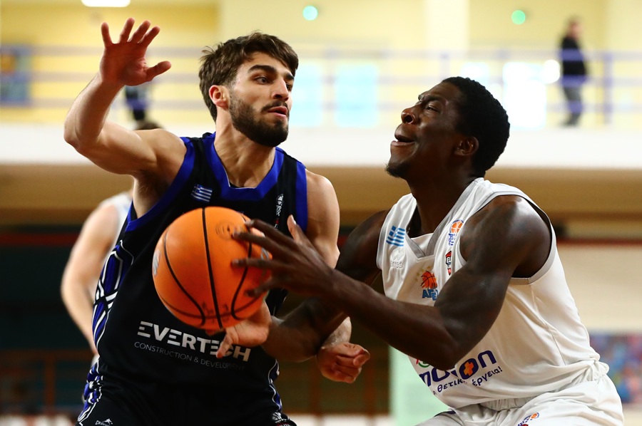 ΑΓΕ Χαλκίδας-Παπάγου 71-81 (Video)