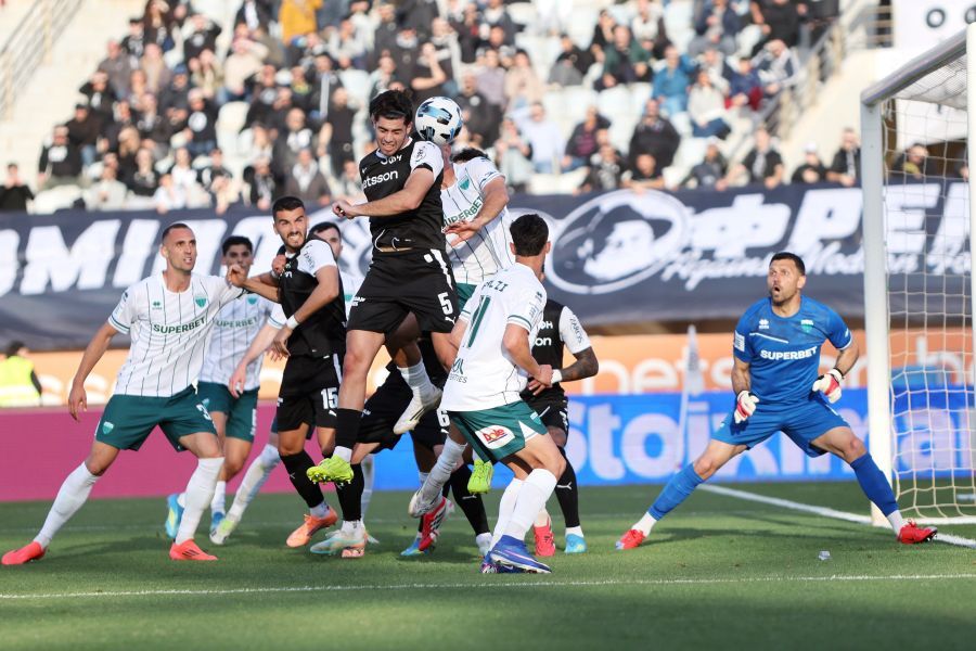 OΦΗ-Λεβαδειακός 2-0: Κακή εμφάνιση από τους Βοιωτούς, στο -2 οι Κρητικοί